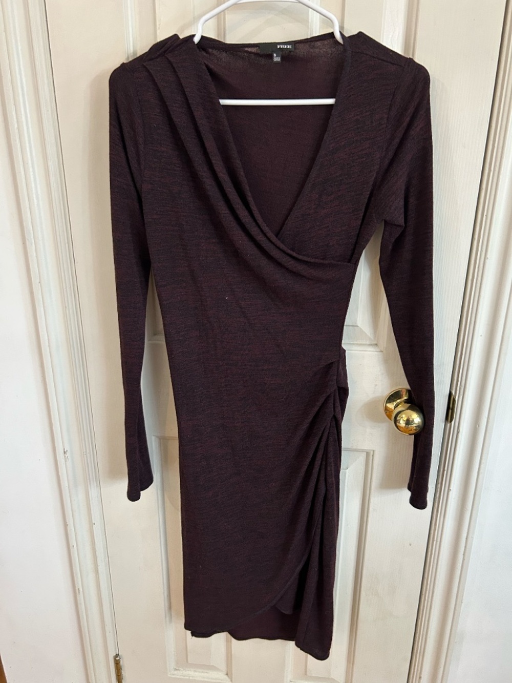 WILFRED Free body con stretchy maroon dress * accepting offers